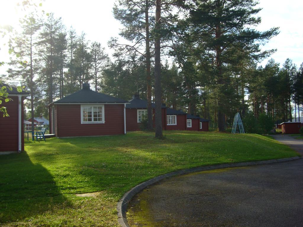 Pajala Cottages Route 99 Dış mekan fotoğraf